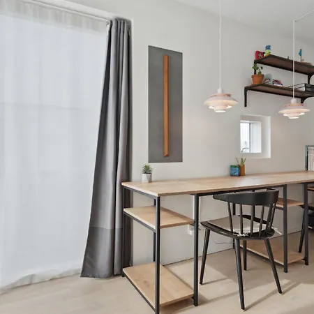 In With Kitchen